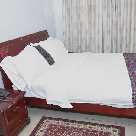 Random Park Hotel Kigali Zewnętrze zdjęcie