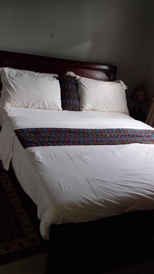 Random Park Hotel Kigali Zewnętrze zdjęcie