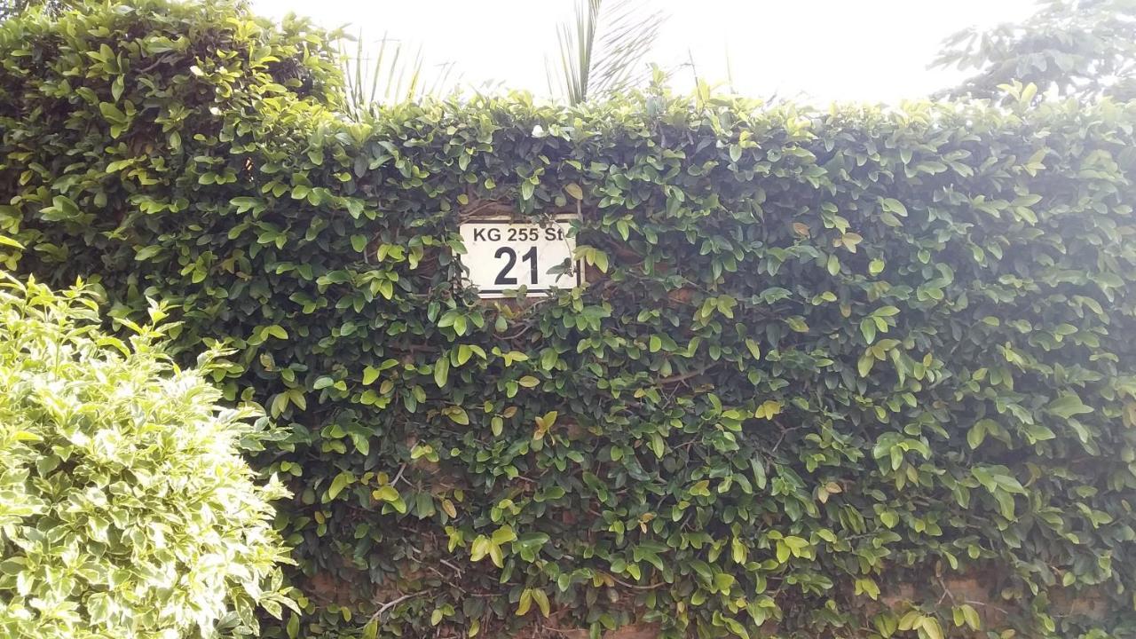 Random Park Hotel Kigali Zewnętrze zdjęcie