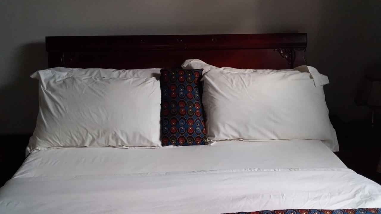 Random Park Hotel Kigali Zewnętrze zdjęcie