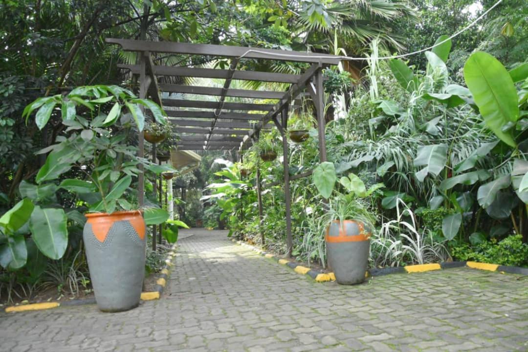 Random Park Hotel Kigali Zewnętrze zdjęcie